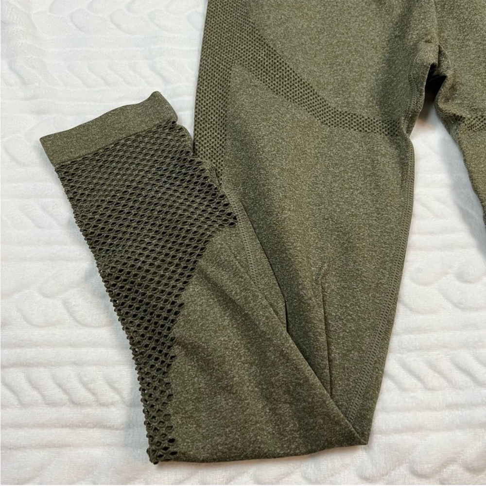 SHEIN Olive Green Leggings and Sports Bra Set - Picture 14 of 15